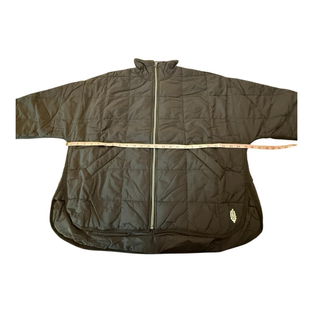 Women's Black Quilted Jacket - Picture 10 of 15